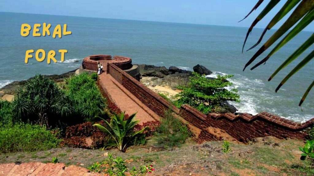 Panoramic view of Bekal Fort with the Arabian Sea in the background.