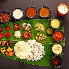 Kerala sadya banana leaf